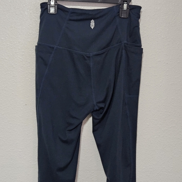 Free People Movement leggings size small - Picture 7 of 15